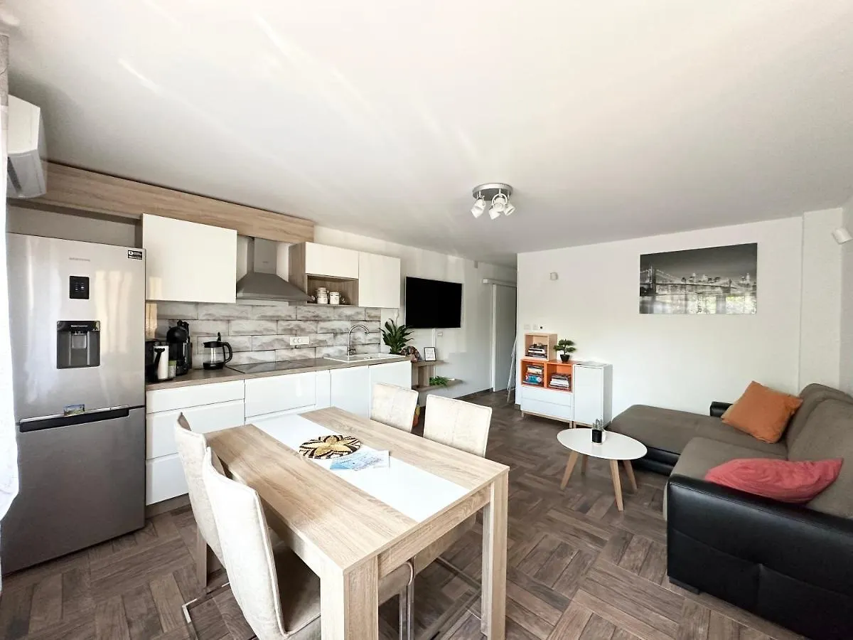 Adriatic Pearl Apartment contacts
